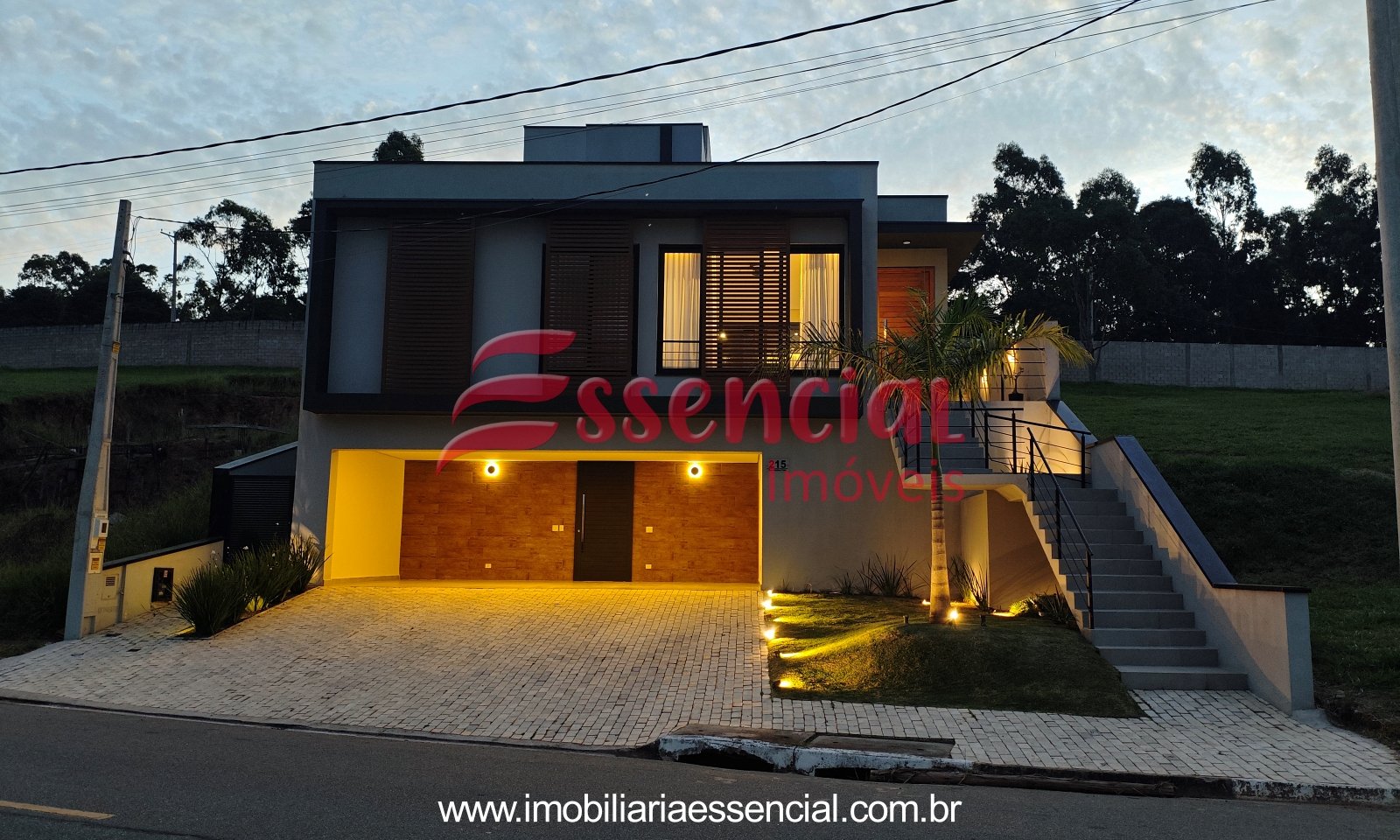 Casa . 3 dormitórios . 3 suites . Villa D'oro . Condominio Alto Padrao . Vinhedo . SP31